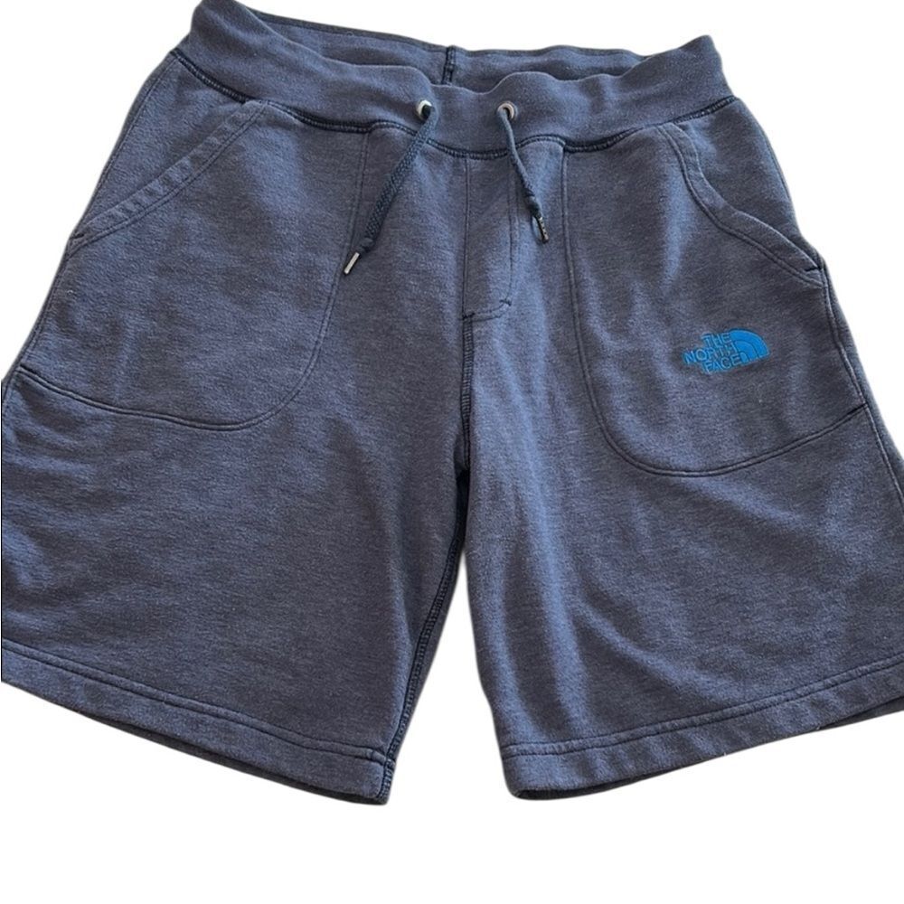 The North Face Men's blue Shorts size medium